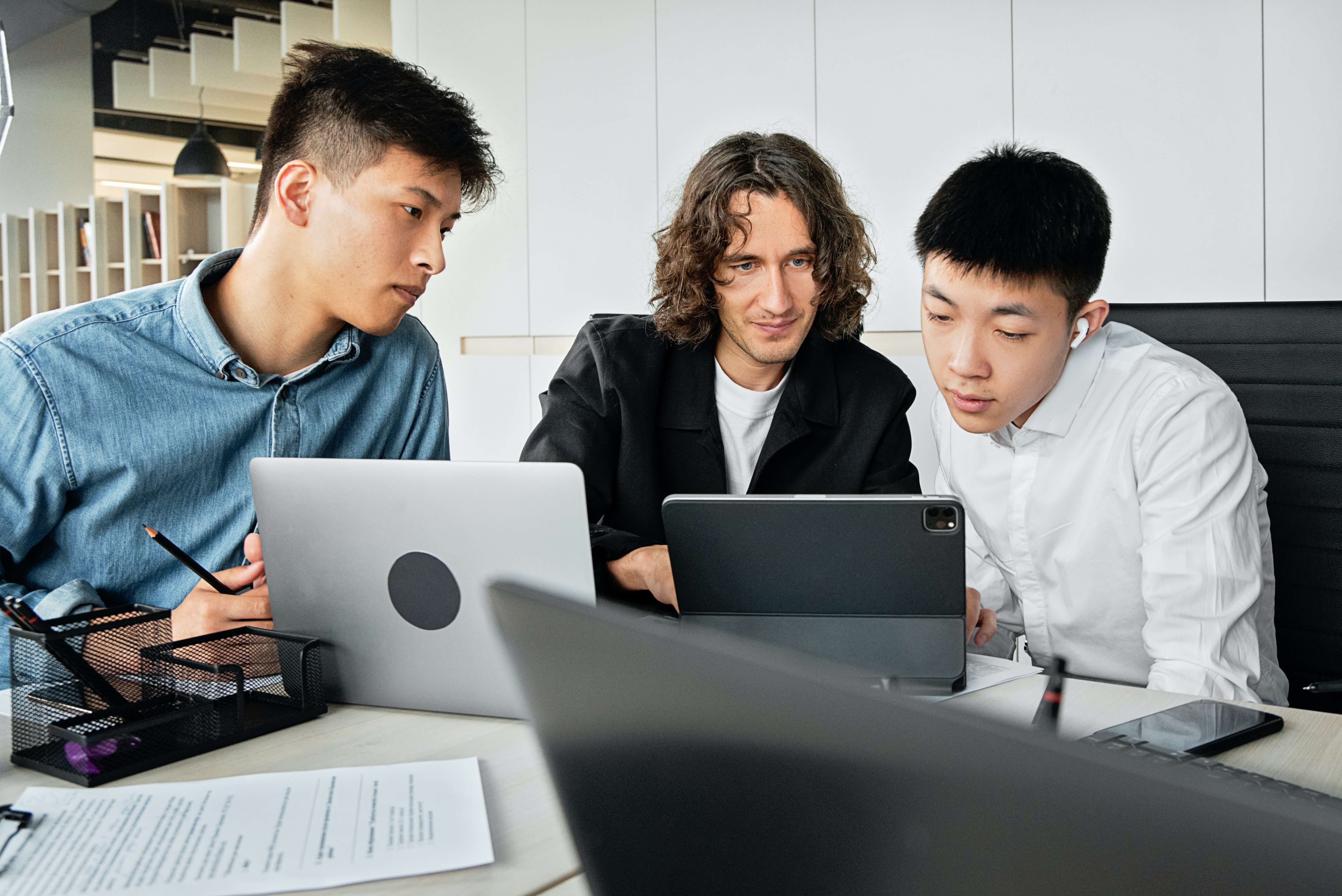 為員工
搭建事業(yè)平臺，實現(xiàn)自身價值